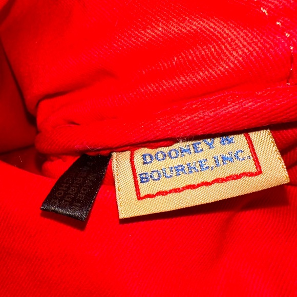 DOONEY & BOURKE Penrose Triple Zip Crossbody Leather Crossbody Bag EUC - Picture 6 of 6